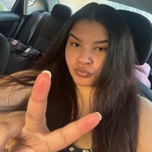 Meet your Posher, Kenia